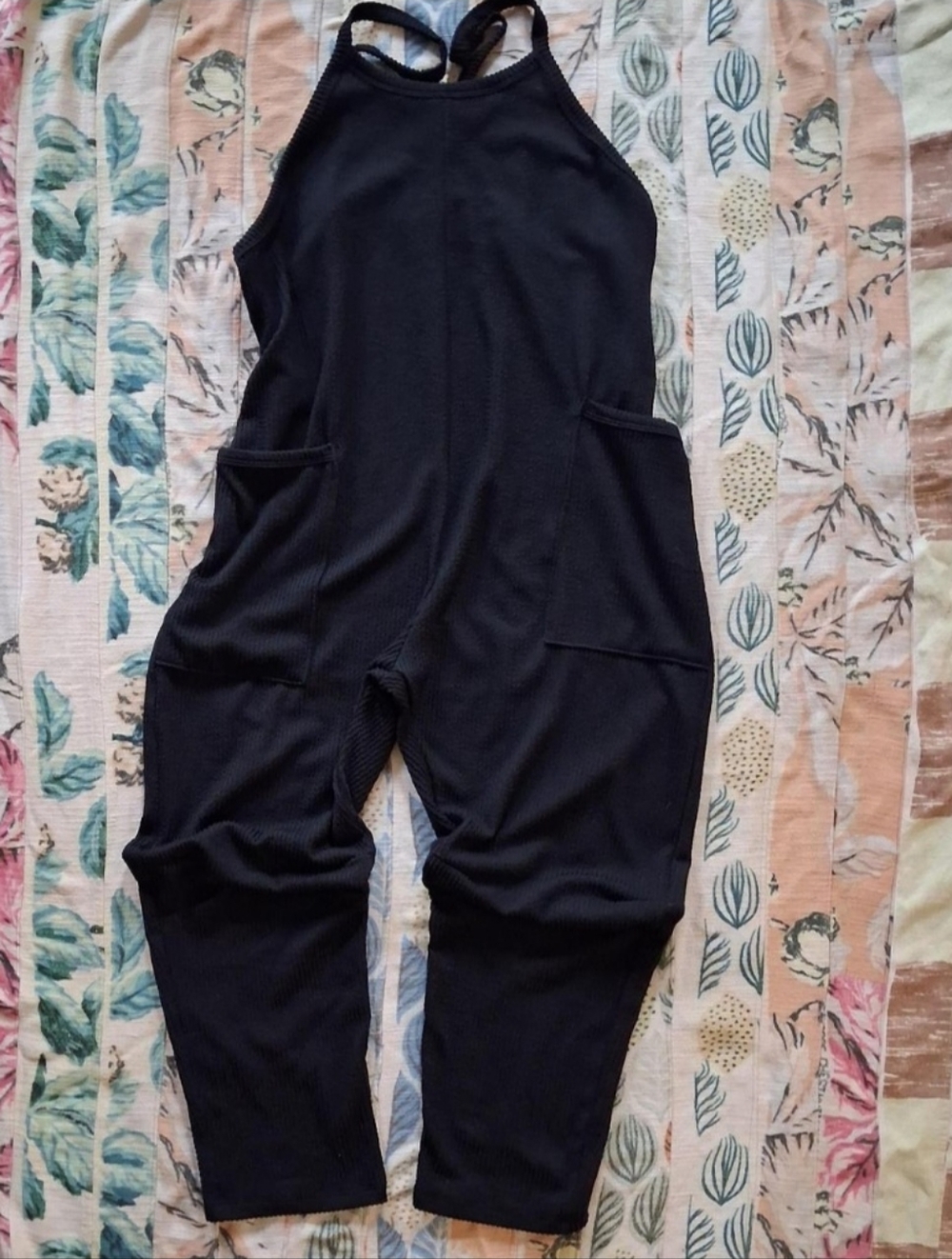 Black Ribbed Wide-Leg Jumpsuit - Picture 4 of 6
